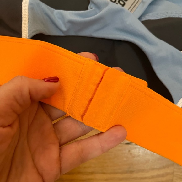 Lorna Jane Enduro Support Sport Bra - Picture 6 of 8